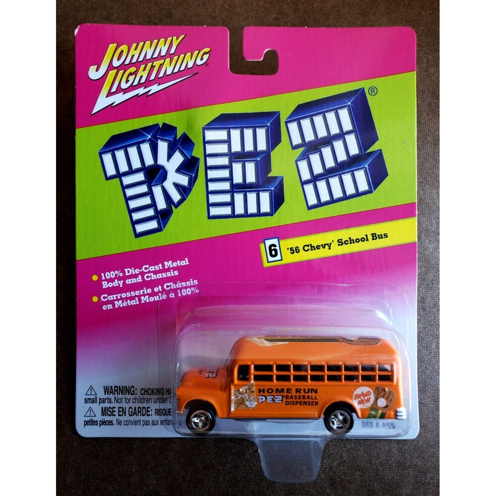 VTG 2004 Johnny Lightning PEZ  '56 CHEVY SCHOOL HOME RUN BUS Orange 1:64 Diecast
